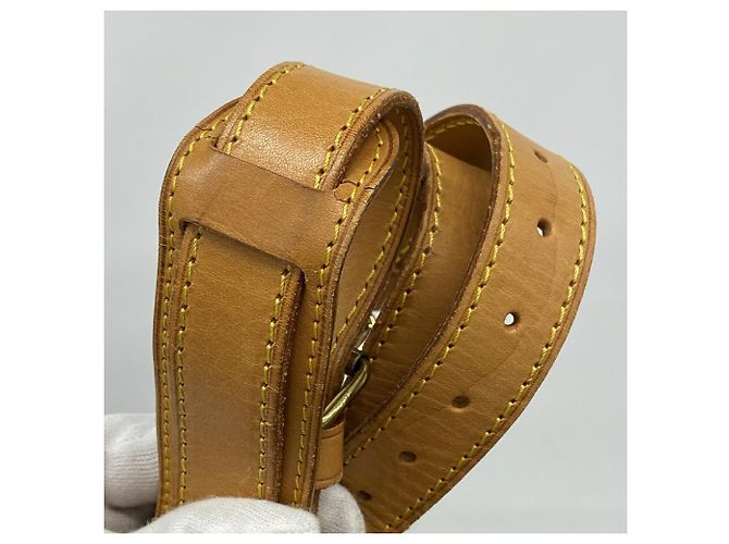 Louis Vuitton Boston Monogram Keepall Bandoulière 60 Castaño - vista 9