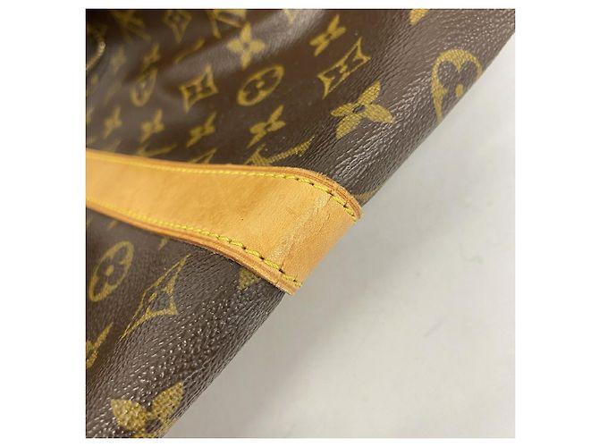 Louis Vuitton Monogram Keepall Bandoulière 55 Castaño - vista 10