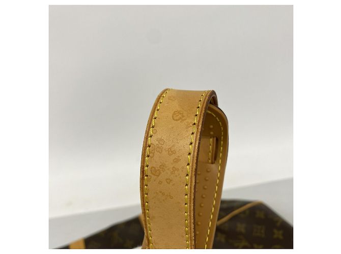 Louis Vuitton Monogram Keepall Bandoulière 55 Castaño - vista 12