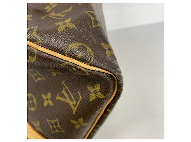 Louis Vuitton Monogram Keepall Bandoulière 55 Castaño - vista 8