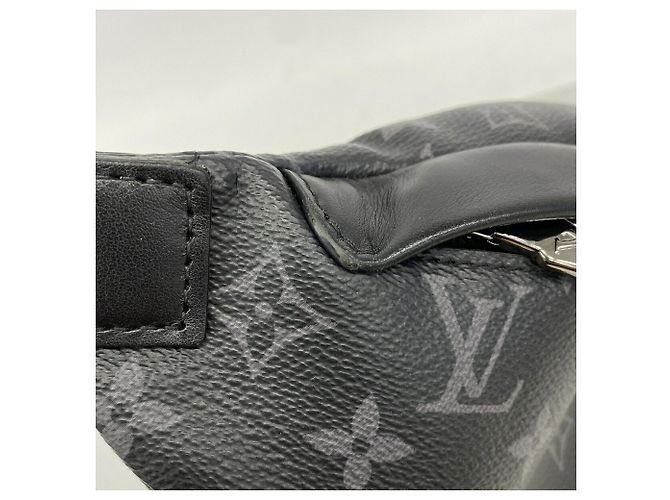 Sac bandoulière Louis Vuitton Monogram Eclipse Discovery Noir - vue 7