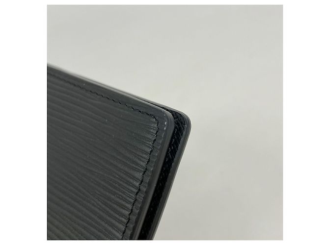 Louis Vuitton Tarjetero de piel Epi Noir Negro - vista 5