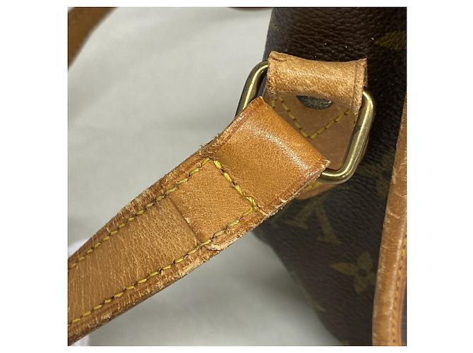Borsa a tracolla Louis Vuitton Monogram Gibeciere MM Marrone - vista 8