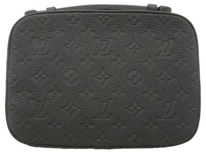 Sac à main Louis Vuitton Monogram Taurillon S-Lock Noir - vue 8