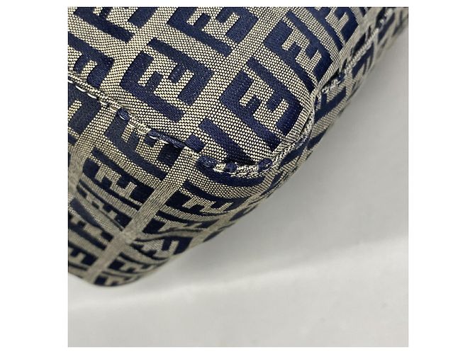 Borsa a secchiello Fendi Zucchino Mamma Blu navy - vista 10