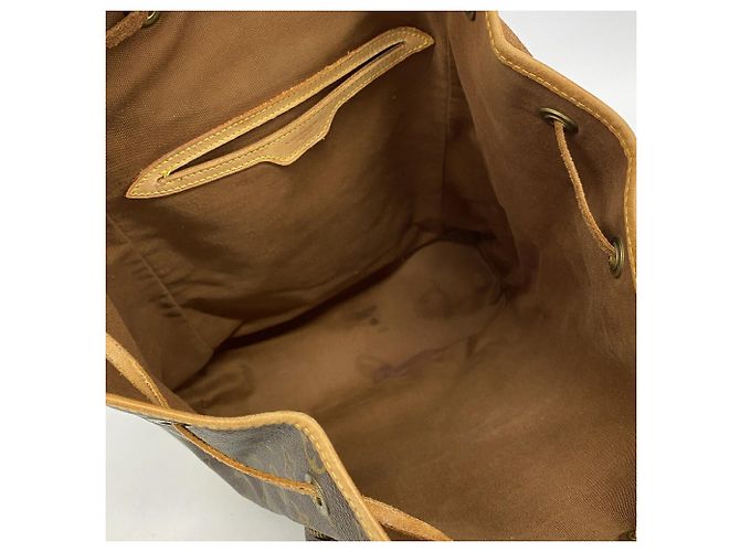 Mochila Louis Vuitton Monogram Montsouris GM Castaño - vista 4