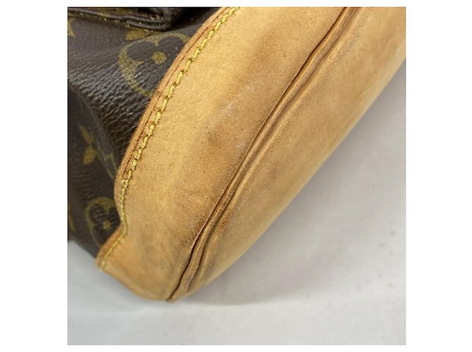 Mochila Louis Vuitton Monogram Montsouris GM Castaño - vista 6
