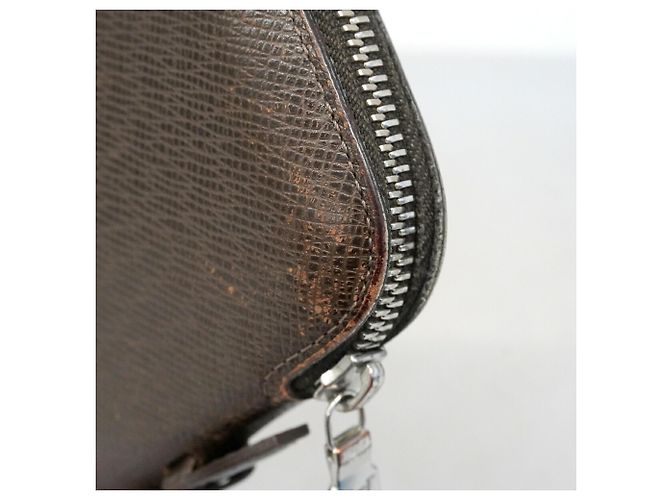 Louis Vuitton Taiga Organizer Long Wallet Brown - view 6
