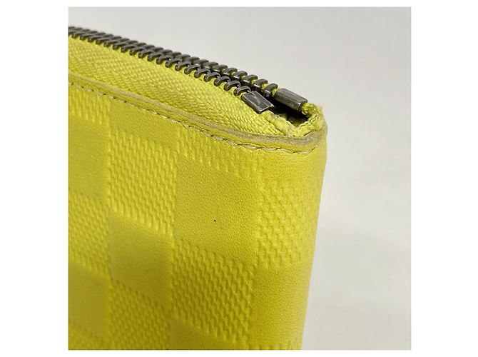Portafoglio lungo bi-fold Louis Vuitton giallo - vista 5