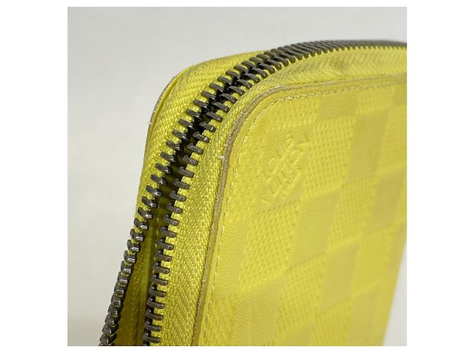 Portafoglio lungo bi-fold Louis Vuitton giallo - vista 6