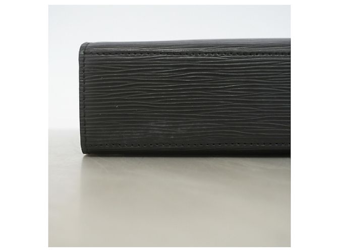 Louis Vuitton Epi Malzerbes Handtasche Schwarz - Ansicht 10