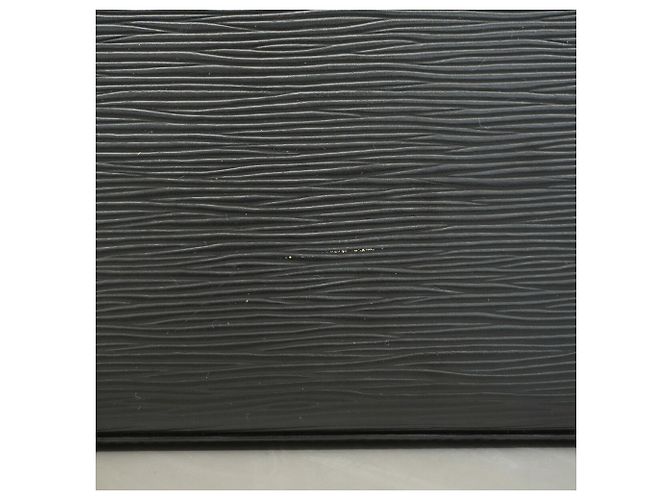 Louis Vuitton Epi Malzerbes Handtasche Schwarz - Ansicht 9
