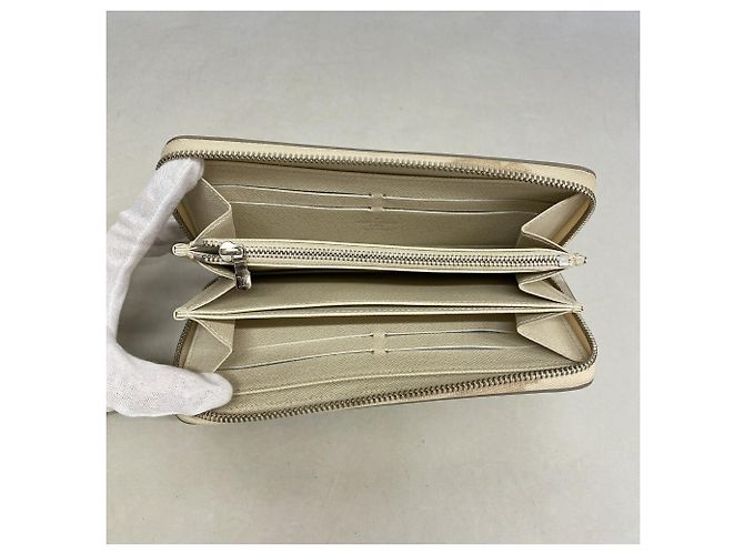 Cartera Louis Vuitton Epi Zippy Blanco roto - vista 3