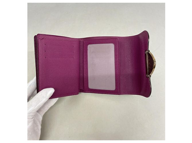 Louis Vuitton Tri-fold Portemonnaie in Cassis Dunkelviolett - Ansicht 8