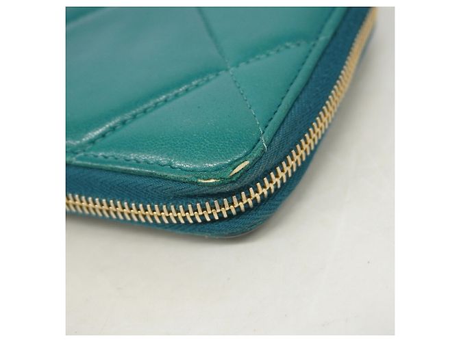 Cartera larga de piel de cordero verde de Chanel - vista 5