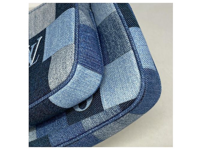 Louis Vuitton Denim Monogram Multipochette Accessoires Handtasche Rot Blau - Ansicht 6