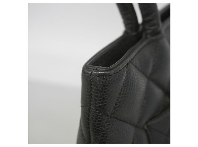 Borsa Tote Chanel in pelle di vitello martellata nera Nero - vista 8
