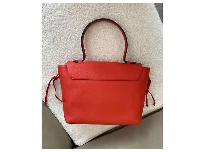 Louis Vuitton Lockme Handtasche Orangerot Leder - Ansicht 2