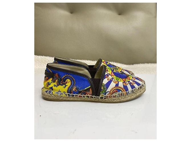 Dolce & Gabbana Espadrilles mit König- und Drachen-Print Braun Weiß Rot Blau Mehrfarben Grün Gelb - Ansicht 8