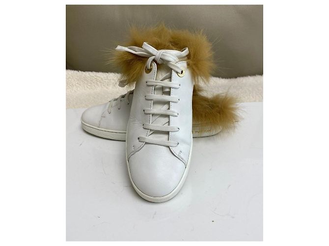 Baskets Louis Vuitton en cuir blanc et fourrure Marron - vue 4
