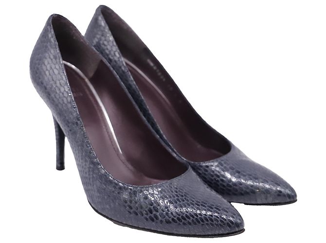 Stuart Weitzman spitze Pumps aus dunkelblauem Leder in Schlangenleder-Optik Marineblau - Ansicht 3