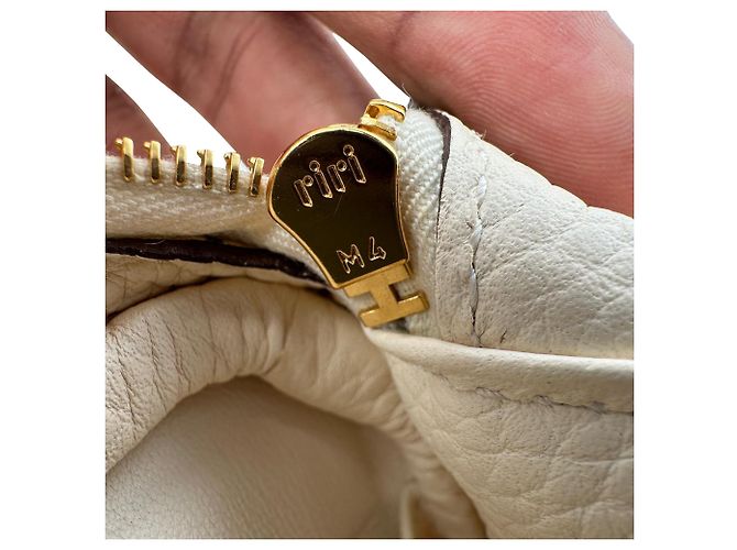 Borsa a tracolla Hermès Lindy 26 in pelle Clemence Cream Bianco Crudo - vista 22