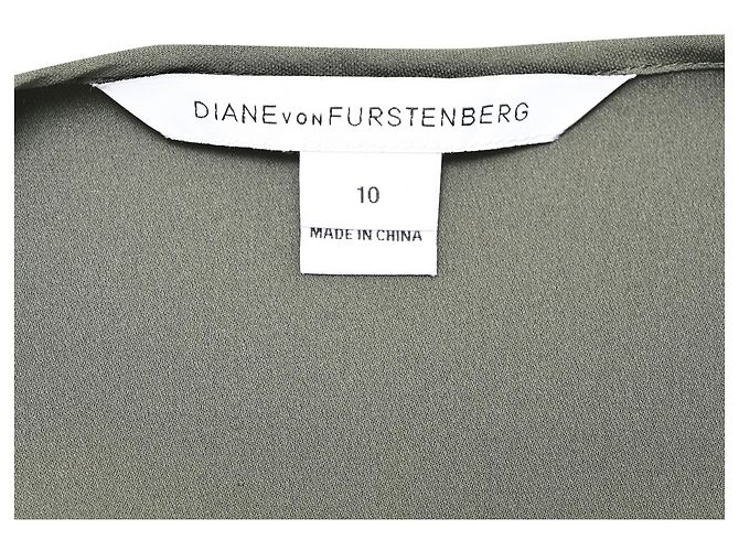 Abito Adara Utility Diane von Furstenberg in seta verde oliva - vista 5