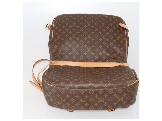 LOUIS VUITTON Monogram Saumur 43 Shoulder Bag M42252 LV Auth 202937 Monogramma - vista 19