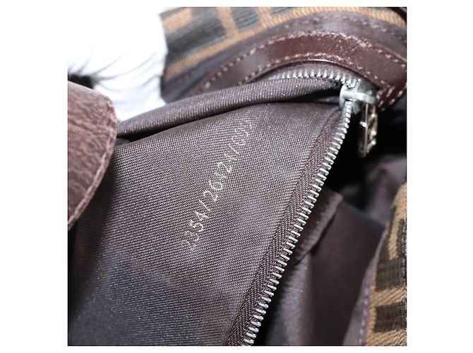 Bolso de hombro FENDI Zucca Canvas Mamma Baguette Negro Marrón Auth 203887V Castaño - vista 11