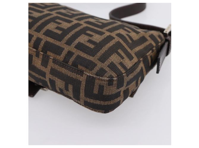 Bolso de hombro FENDI Zucca Canvas Mamma Baguette Negro Marrón Auth 203887V Castaño - vista 16