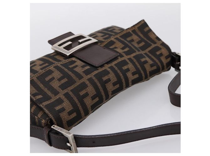 Bolso de hombro FENDI Zucca Canvas Mamma Baguette Negro Marrón Auth 203887V Castaño - vista 6