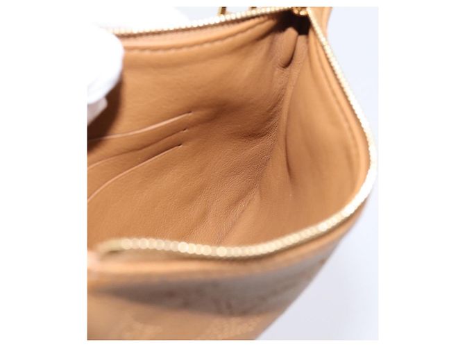 LOUIS VUITTON Mahina Selene PM Pouch Leather Caramel LV Auth 203909V Karamell - Ansicht 19