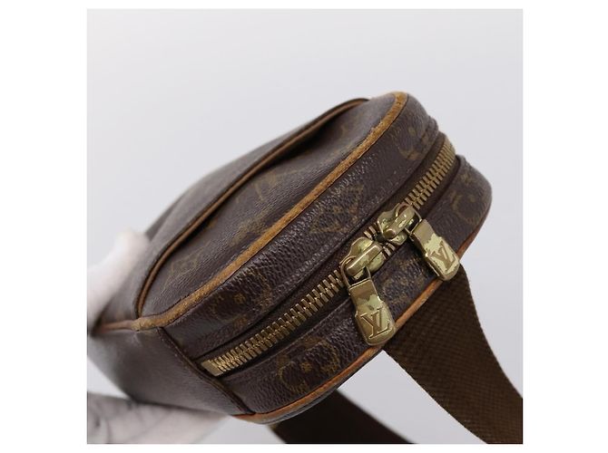 LOUIS VUITTON Monogram Pochette Gange Shoulder Bag M51870 LV Auth ka6235 Monogramma - vista 6