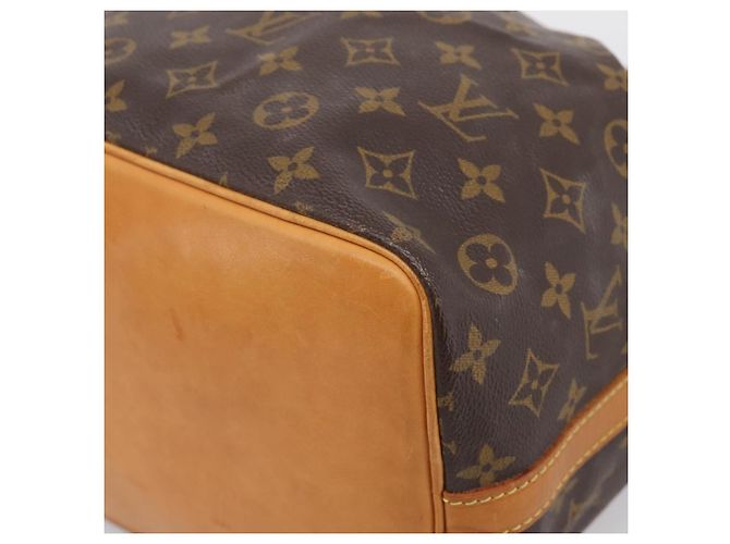 LOUIS VUITTON Monogram Petit Noe Schultertasche M42226 LV Auth 203907V Monogramm - Ansicht 14