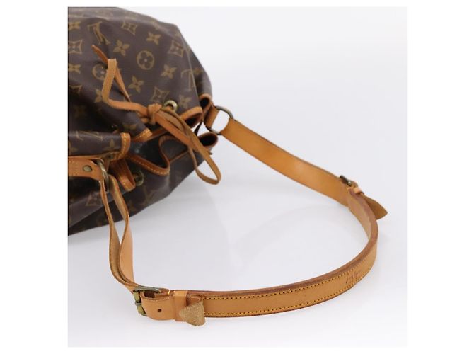 LOUIS VUITTON Monogram Petit Noe Schultertasche M42226 LV Auth 203907V Monogramm - Ansicht 7