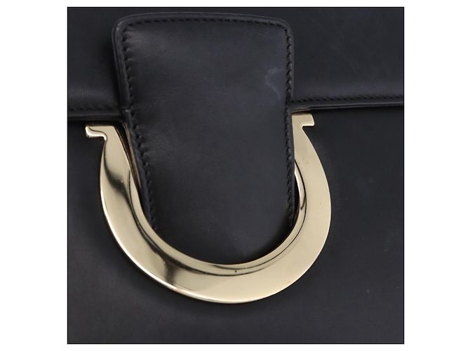 Borsa a tracolla Salvatore Ferragamo Gancini Chain in pelle nera e oro autentica 204374A - vista 20