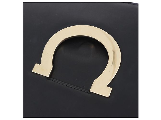 Borsa a tracolla Salvatore Ferragamo Gancini Chain in pelle nera e oro autentica 204374A - vista 22