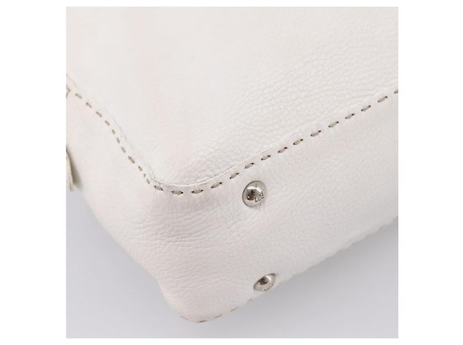 FENDI Celeria Handtasche aus Leder Weiß Silber Auth 201501 - Ansicht 17