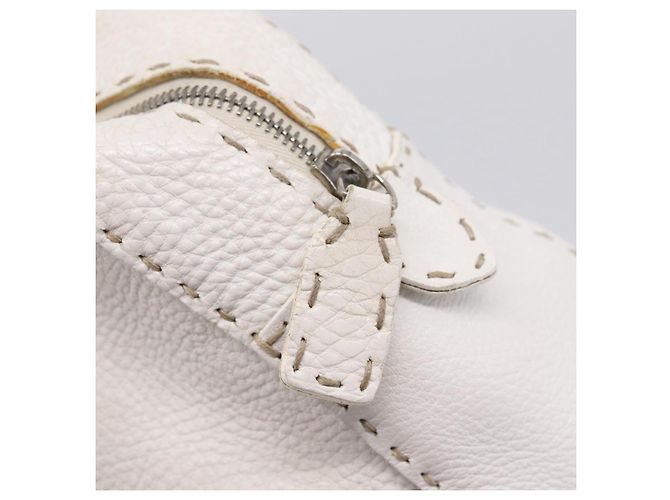 FENDI Celeria Handtasche aus Leder Weiß Silber Auth 201501 - Ansicht 18
