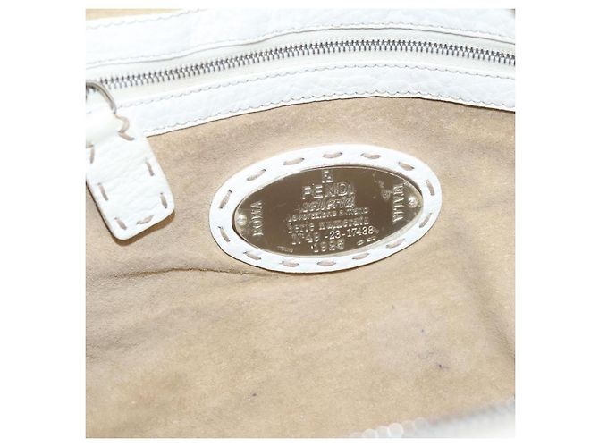 FENDI Celeria Handtasche aus Leder Weiß Silber Auth 201501 - Ansicht 20