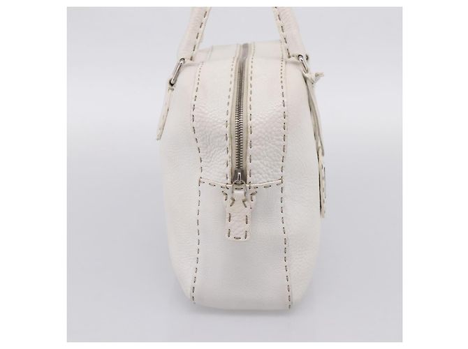 FENDI Celeria Handtasche aus Leder Weiß Silber Auth 201501 - Ansicht 3
