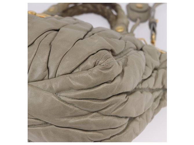 Borsa a mano Miu Miu Matelassé in pelle 2way Beige Tono Oro Auth 167625V - vista 21