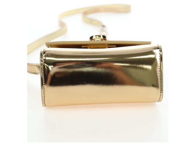 Borsa a tracolla Salvatore Ferragamo Gancini in pelle metallizzata Oro Auth 203812V - vista 6