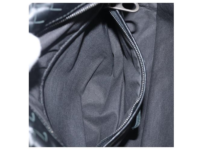 Borsa a pochette BOTTEGA VENETA INTRECCIATO in pelle nera e argento 244706 Auth 204700V Nero - vista 22