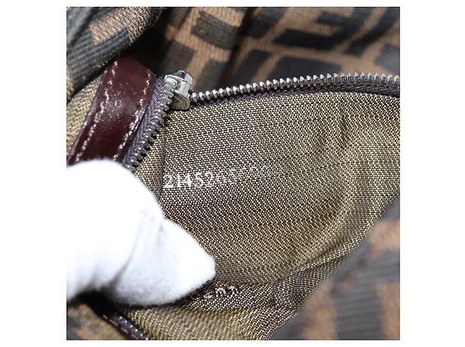 Bolsa de Ombro FENDI Zucca Canvas Mamma Baguette Preta Castanha Auth BA15806V Marrom Preto - vista 12