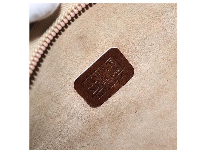 Borsa a tracolla LOEWE in pelle beige tono oro Auth 204654 - vista 20
