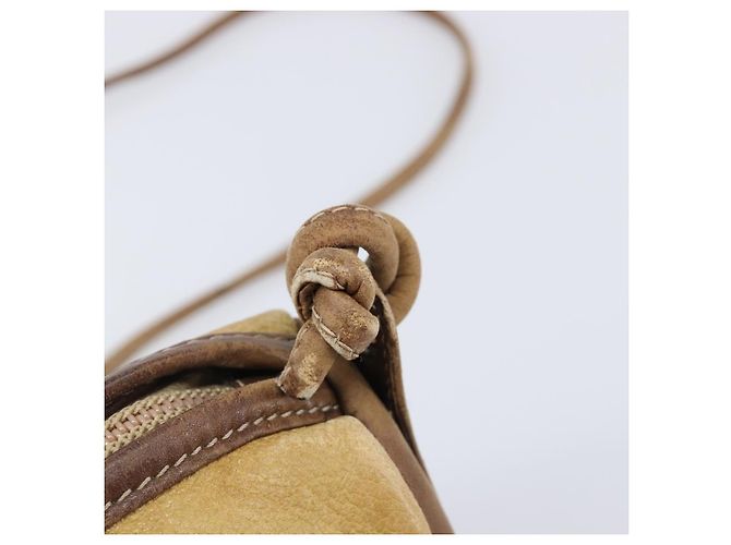 Borsa a tracolla LOEWE in pelle beige tono oro Auth 204654 - vista 9