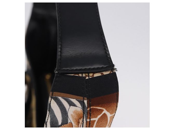 Borsa a mano Salvatore Ferragamo Leopard Nylon Pelle Beige Gold Auth am12601V D'oro - vista 4