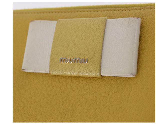 Cartera larga Miu Miu de piel Amarillo Oro Auth 200735A Dorado - vista 19