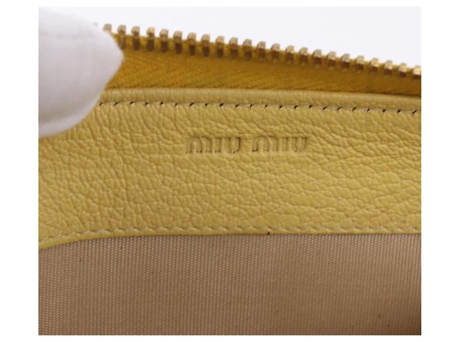 Cartera larga Miu Miu de piel Amarillo Oro Auth 200735A Dorado - vista 21